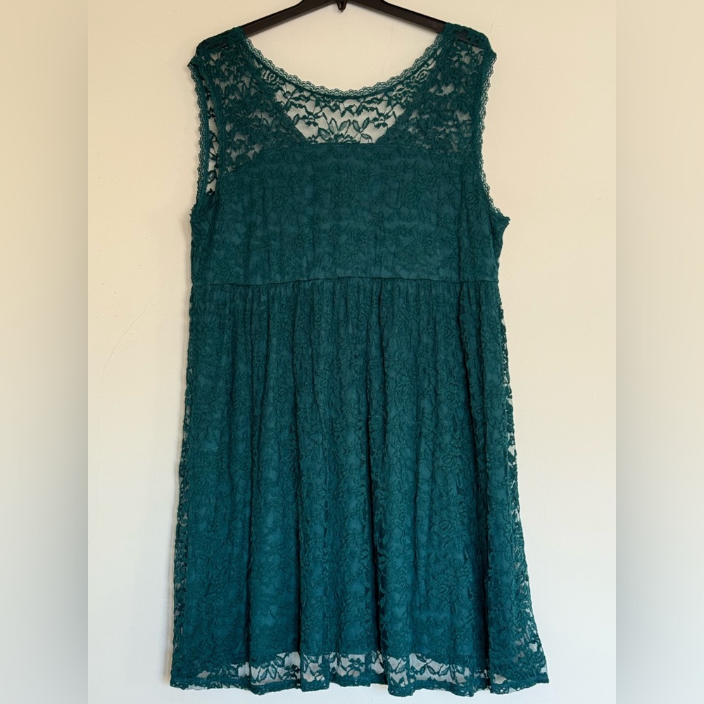 Elegant Teal Green Lace Dress